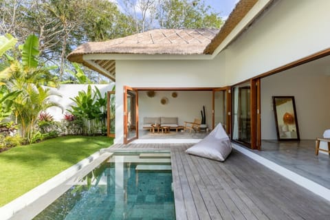 Basic Villa, 1 King Bed | Pool | Outdoor pool