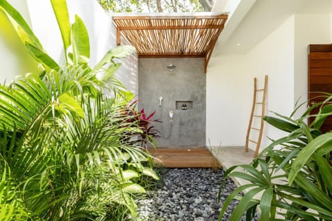 Basic Villa, 2 Queen Beds | Property grounds