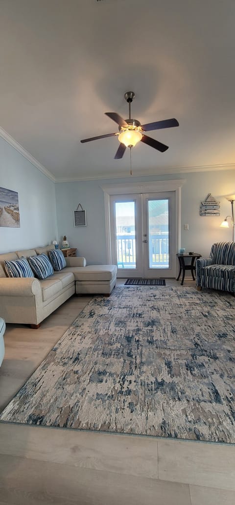 Spacious living room with sleeper sofa