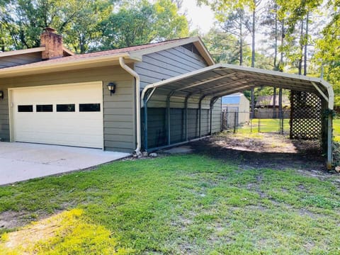 Garage space as well as cover for your boat and/or trailer