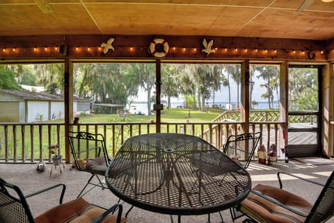 Welaka Vacation Rental | 2BR | 1BA | Step-Free Access | 1,400 Sq Ft