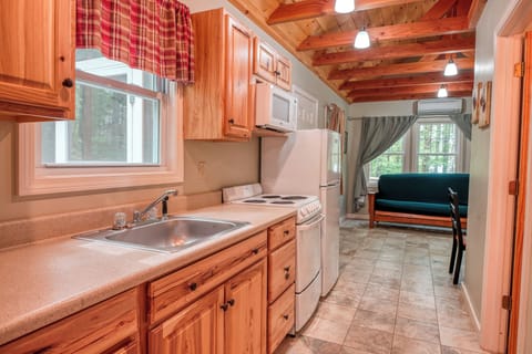 Deluxe Cottage | Free WiFi