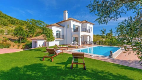 Villa Latina Golf Arcos de la Frontera by Ruralidays