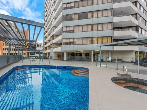 Indoor/outdoor pool
