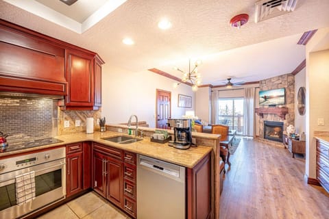 Super spacious Kitchen