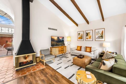 K0239 - Living Area