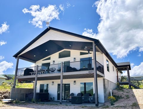 Bear Lake House deck