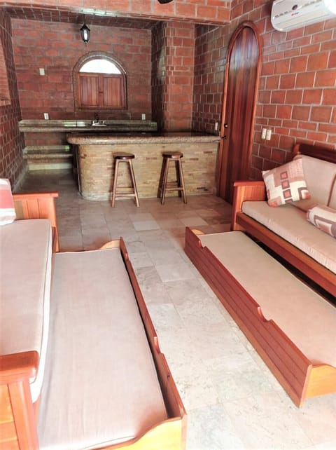 Family Studio Suite | WiFi, bed sheets