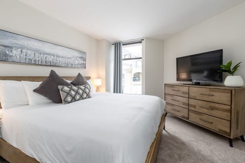 Bedroom - KING size bed, plenty of storage for clothes (dresser + large closet), 42" TV with cable and Roku streaming.