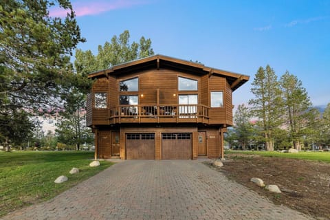 Tahoe Keys Neighborhood - Right Side of Duplex