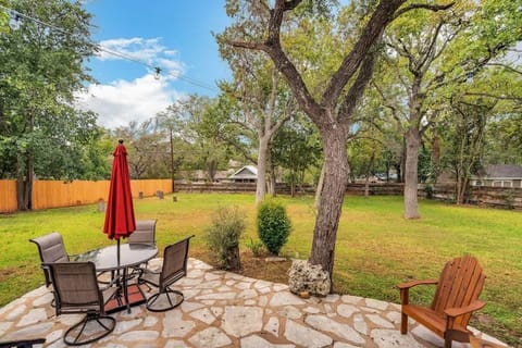 Patio 1 of 4