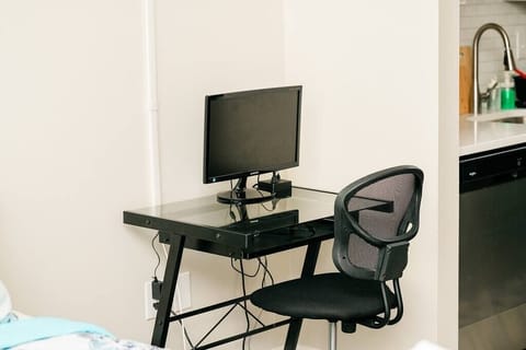 Work space and monitor