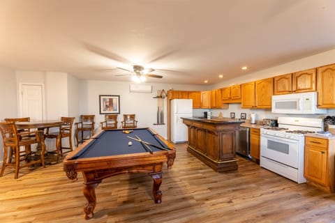 Game Room (Kitchen)