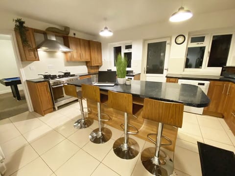Fully equipped, spacious kitchen diner with seating for up to 8.