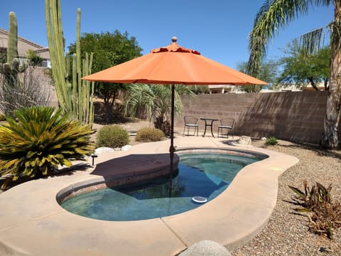 Cozy heated spool with a sunning shelf for reading and relaxing.