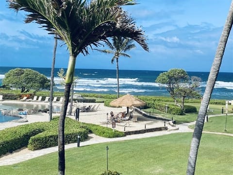 view from Lanai looking east