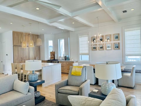 Large open living, kitchen and dining area