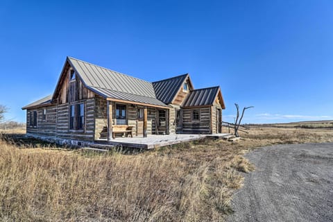 Dupuyer Vacation Rental | 3BR | 1.5BA | Stairs Required | 2 Floors | 1,235 Sq Ft