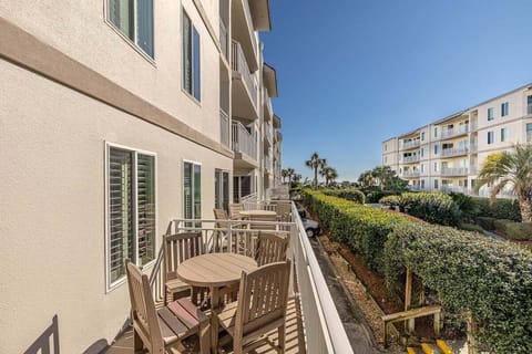 Beach Club 115 - Oversized Private Balcony
