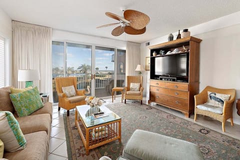 Saint Simons Grand #106 Living Space with oversized oceanfront balcony access