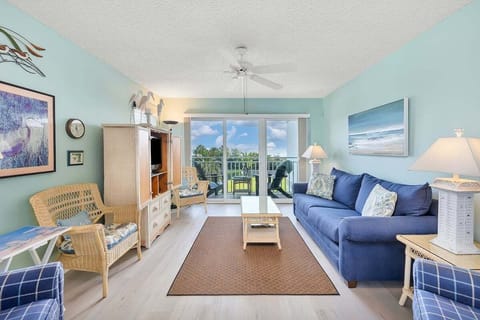 Beach Club 209 - Living Space with Ocean Views