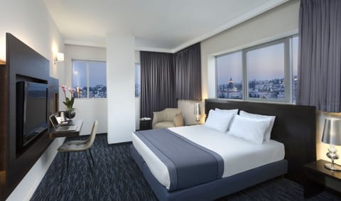 Deluxe Twin Room | In-room safe, soundproofing, iron/ironing board, free WiFi