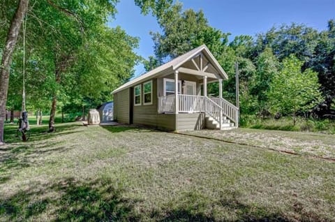 Tiny Home to get away from the city life