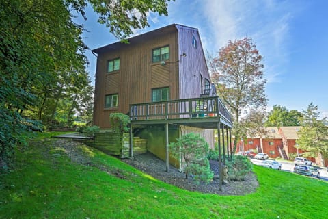 Vernon Township Vacation Rental | 3BR | 2BA | Stairs Required | 1,700 Sq Ft
