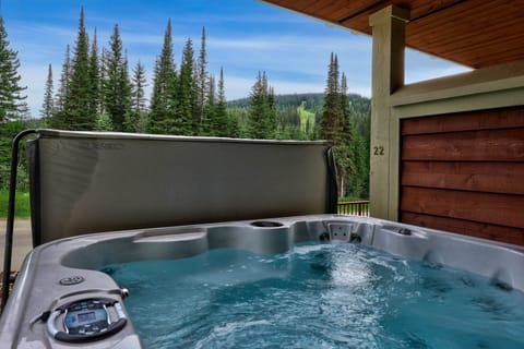 Private hot tub!