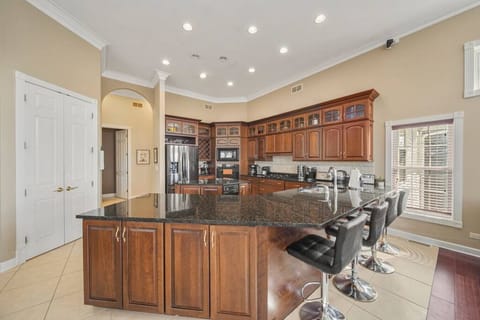 Our state of the art kitchen is loaded with a deluxe housewares package.