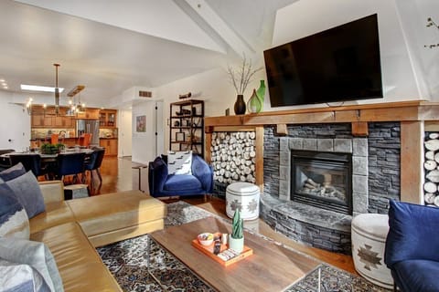 Mistaya Suite managed Exclusively by Rockies Rentals.