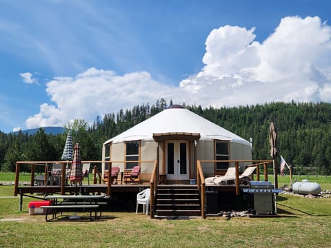 Montana’s Big Sky and a unique place to stay!