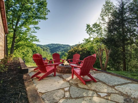 Scenic Solitude Fire Pit