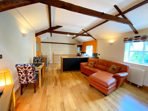 The Upper Stable Holiday Apartment - Living Space