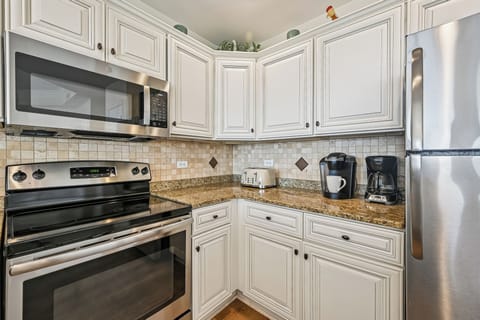 Kitchen at 3105 SeaCrest