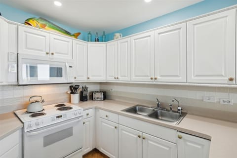 Kitchen at 2506 SeaCrest