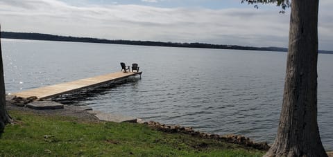 New dock, 48 ft x 6 ft wide,solid aluminium frame,with water end access ladder 