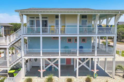 Exterior - Oceanside View #01
