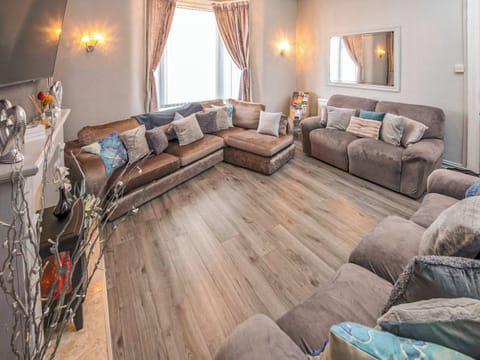 Living room | The Ascot, Blackpool