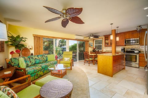 Island style Living room
