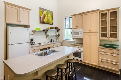 922afa07-10bd-4b8b-b21c-2b83019488a0