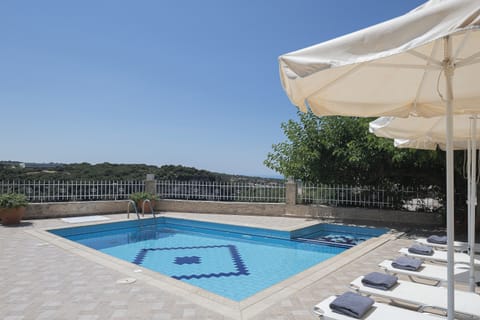 Antigoni Villa, a countryside retreat with Eleutherna’s timeless charm.

