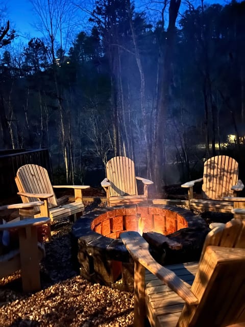 Relaxing evening fire!