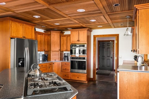 Prepare a holiday meal or grab a bite!