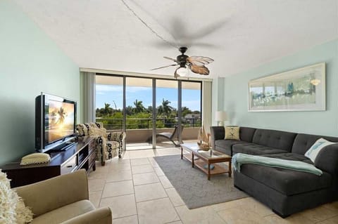 Living and Main Room
