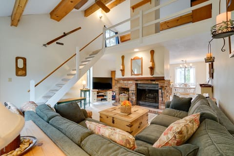 Dover Vacation Rental | 2BR | 2BA | 1,500 Sq Ft | Stairs Required for Access