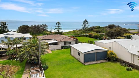 Windspray | 50 metres to the beach