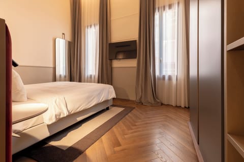 Apartment, 1 Bedroom | 1 bedroom, premium bedding, down comforters, in-room safe