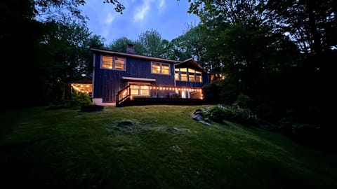 17 Acre`s of privacy and Trails