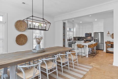 Large Dining Room seats 10 to 12